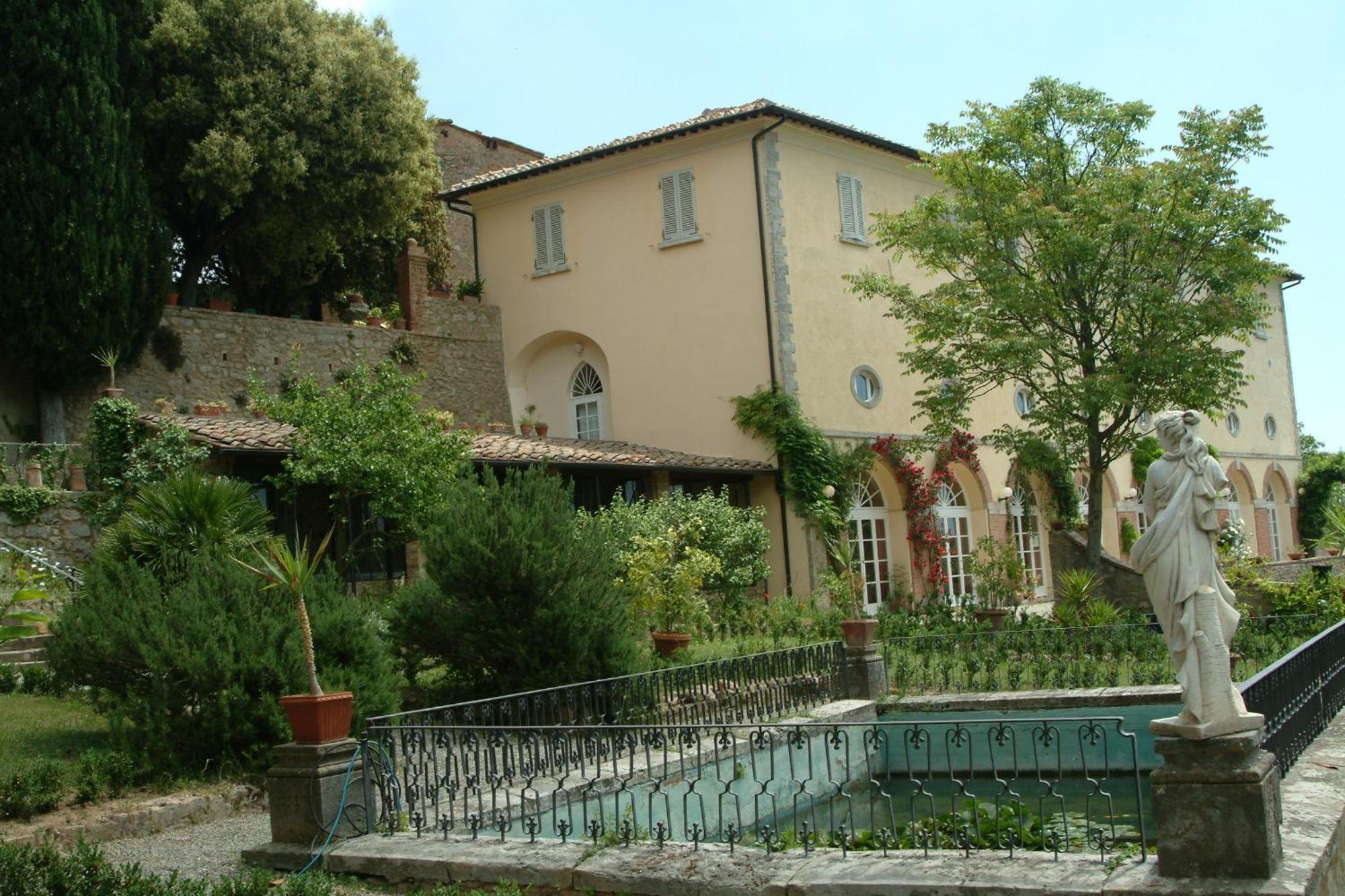 Hotel Palagione Centro Interculturale Volterra